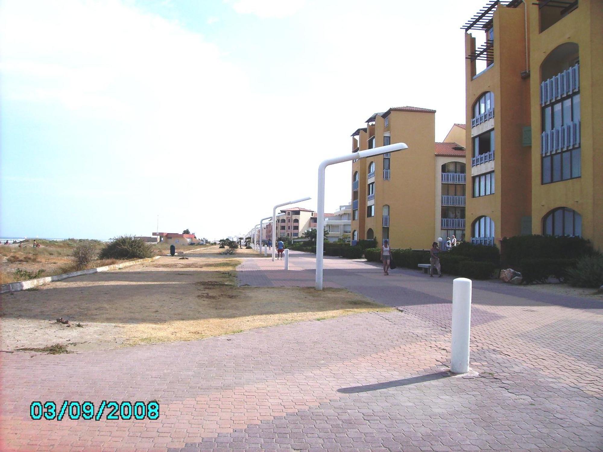 Barcares F2 Cabine, Rdc, Plage 50 M, 28 M2, 6 Personnes Le Barcarès Exterior foto