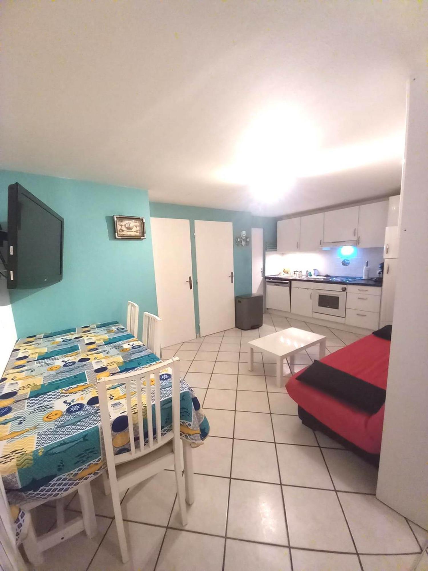 Barcares F2 Cabine, Rdc, Plage 50 M, 28 M2, 6 Personnes Le Barcarès Exterior foto